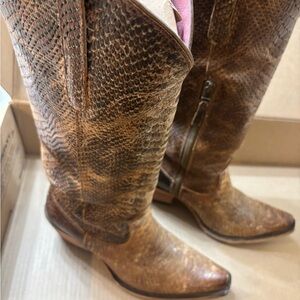 Lane Desert Highway Brown Snakeskin Cowboy Boots